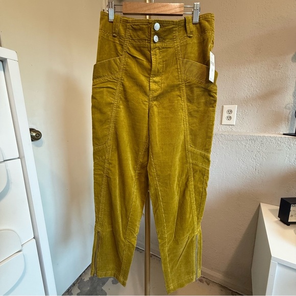 NWT Anthropologie Pilcro Golden Corduroy Trousers Size 27 - Picture 2 of 11